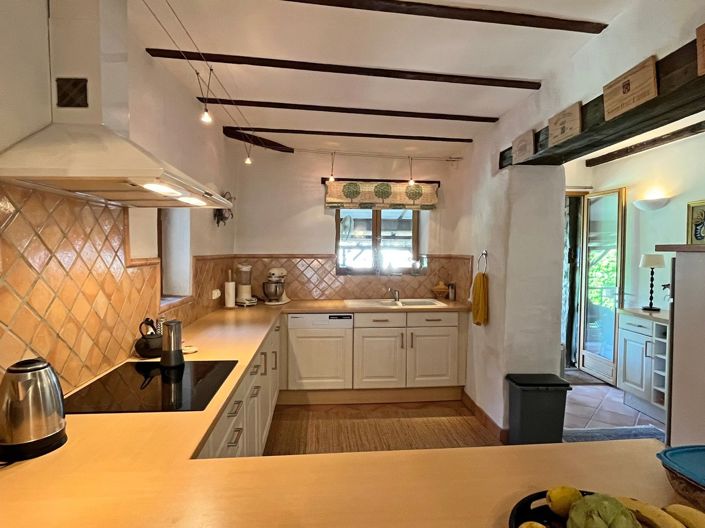 Image No.13-3 Bed Village House for sale