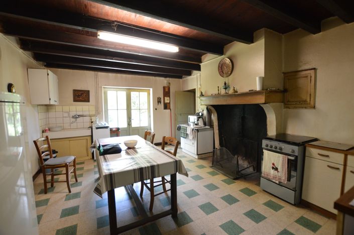 Image No.10-2 Bed Country House for sale