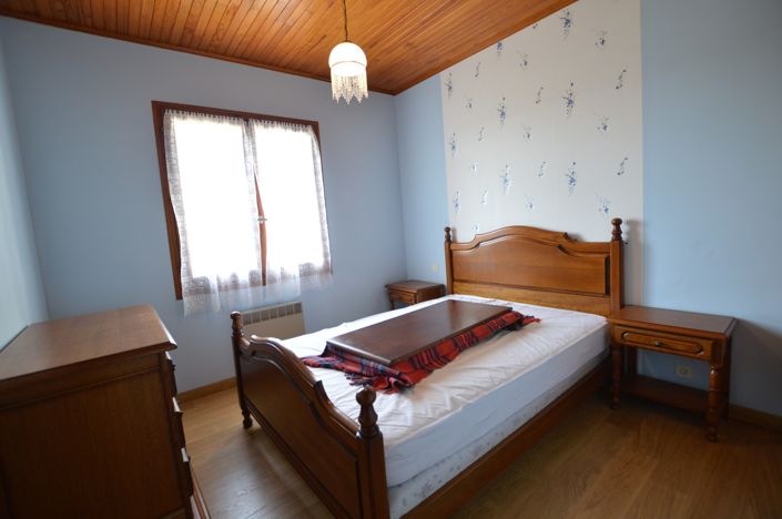 Image No.9-4 Bed Country House for sale