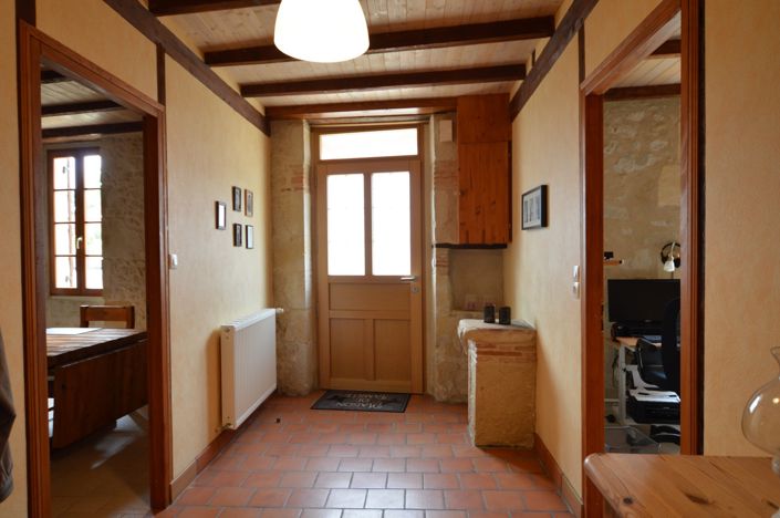 Image No.12-3 Bed Country House for sale