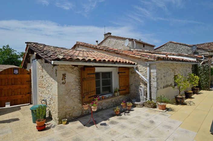 Image No.5-3 Bed Village House for sale