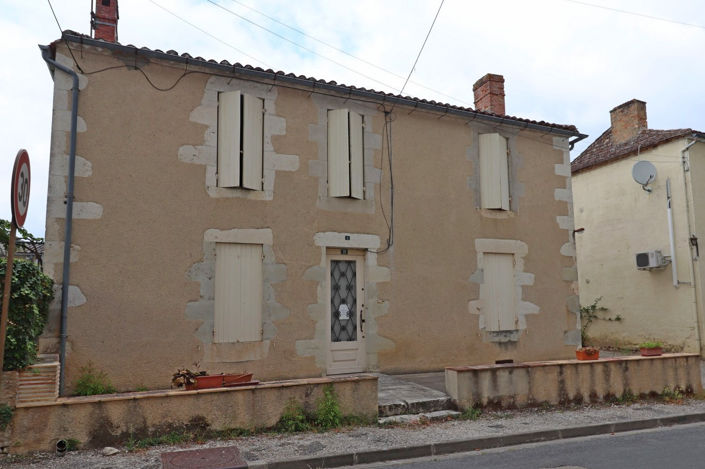 Image No.1-3 Bed Property for sale