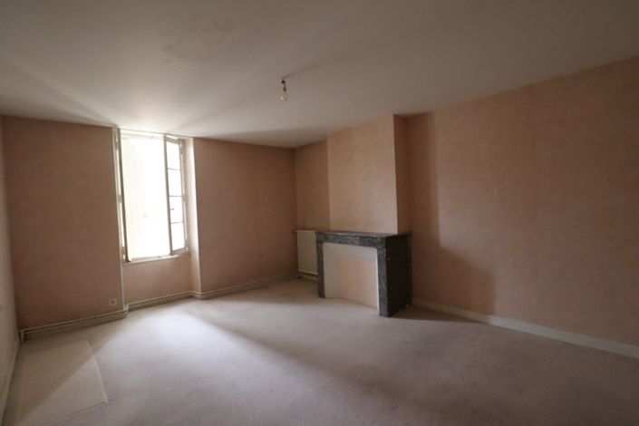 Image No.12-3 Bed Village House for sale