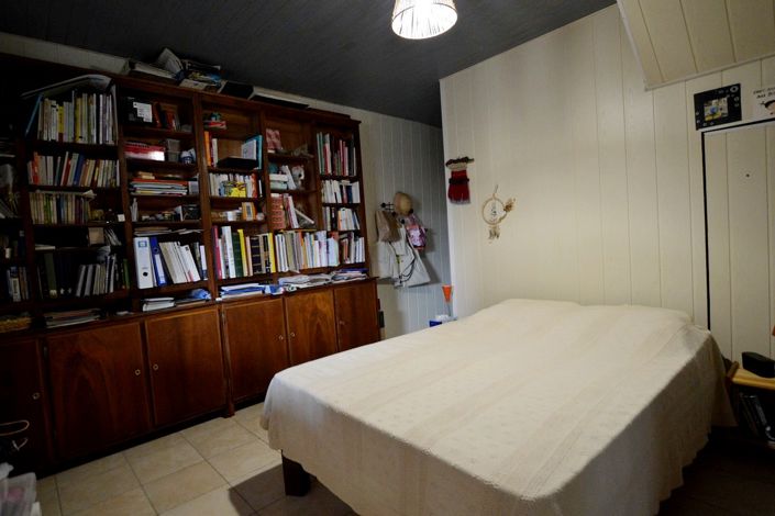 Image No.17-5 Bed Country House for sale