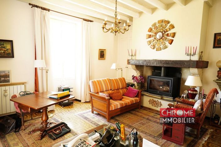 Image No.8-5 Bed Country House for sale