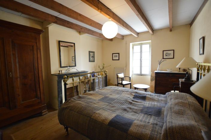 Image No.7-3 Bed Property for sale