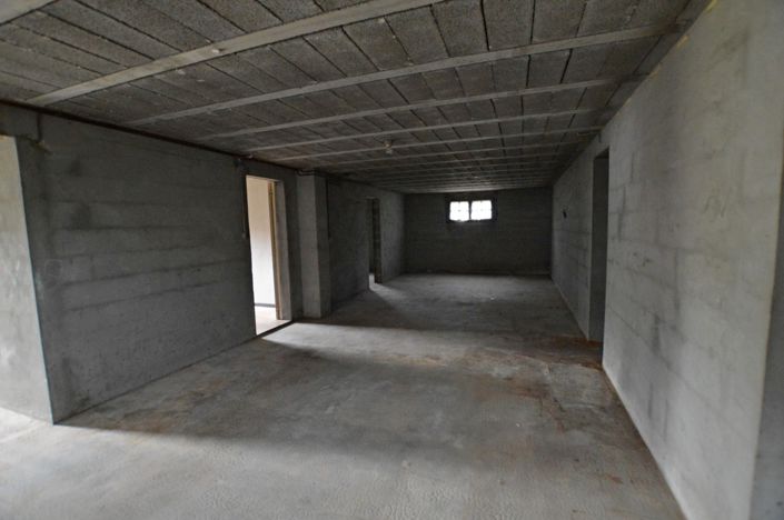 Image No.15-3 Bed Village House for sale