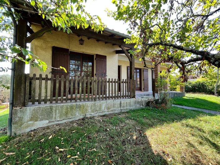 Image No.3-3 Bed Village House for sale