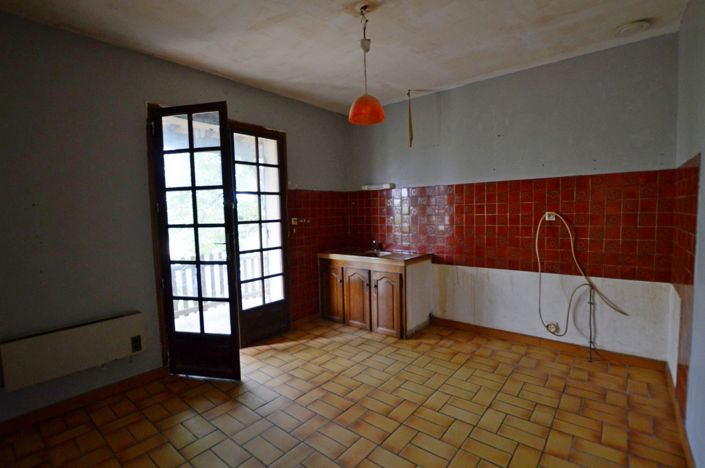 Image No.9-3 Bed Village House for sale