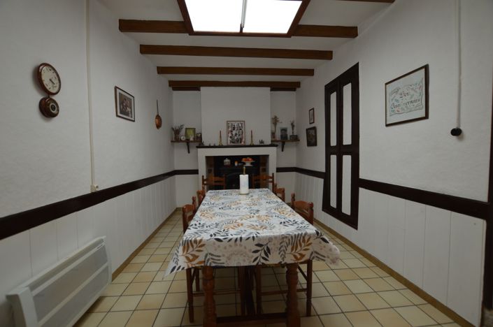 Image No.12-7 Bed Country House for sale