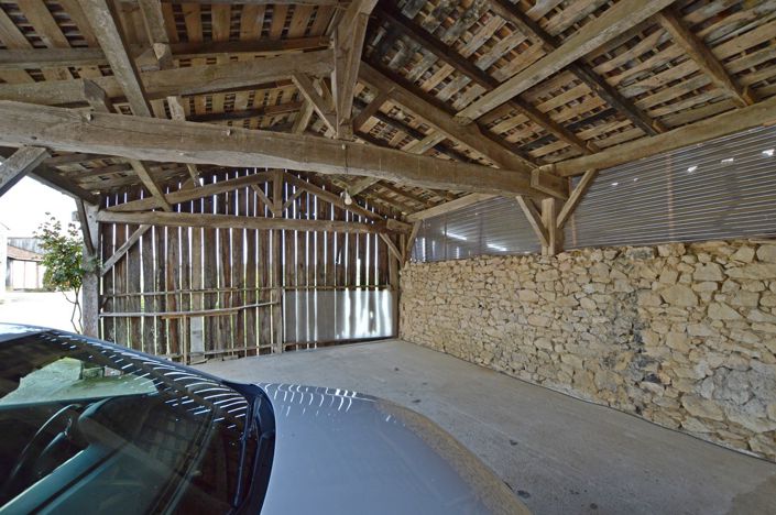 Image No.23-7 Bed Country House for sale