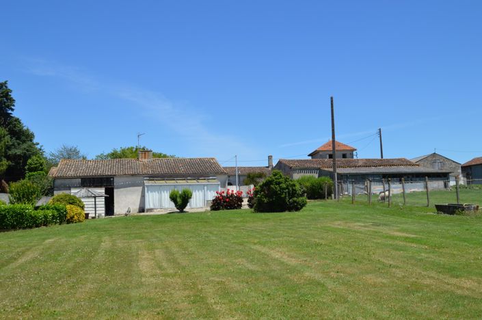 Image No.6-7 Bed Country House for sale