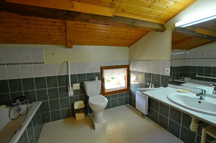 Image No.23-5 Bed Country House for sale