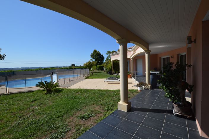 Image No.7-4 Bed Village House for sale