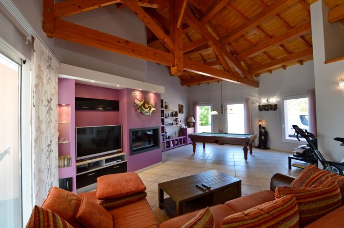 Image No.10-4 Bed Village House for sale