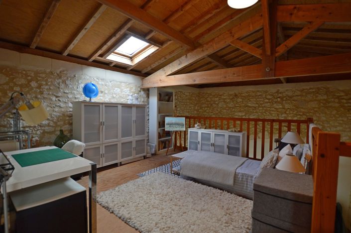 Image No.20-2 Bed Country House for sale