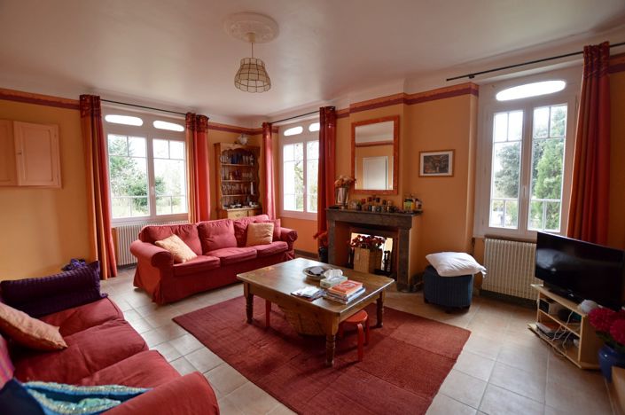 Image No.8-5 Bed Country House for sale