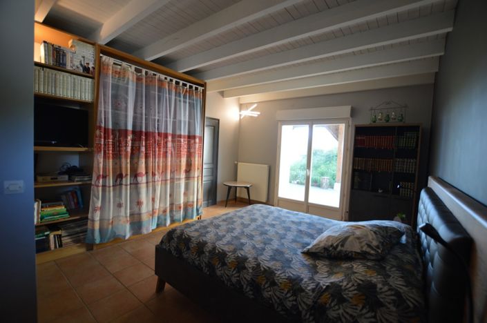 Image No.21-3 Bed Country House for sale