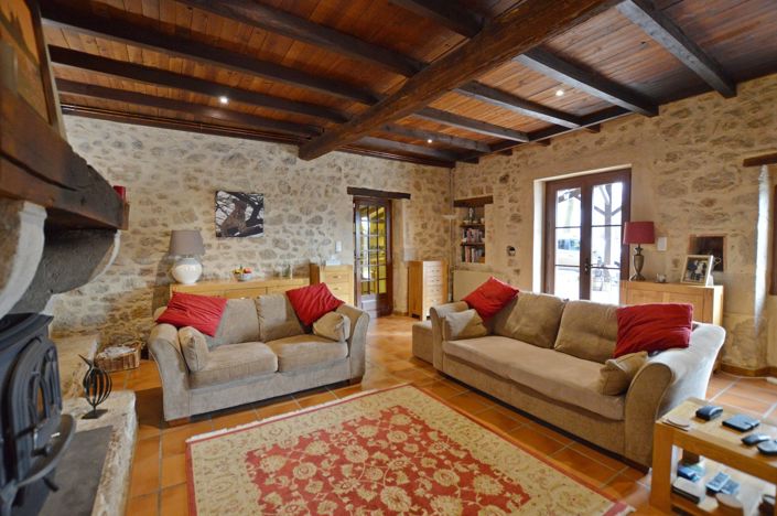 Image No.10-4 Bed Country House for sale