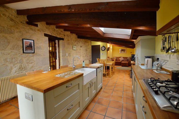 Image No.15-4 Bed Country House for sale