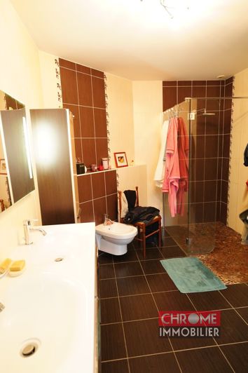 Image No.15-4 Bed Country House for sale