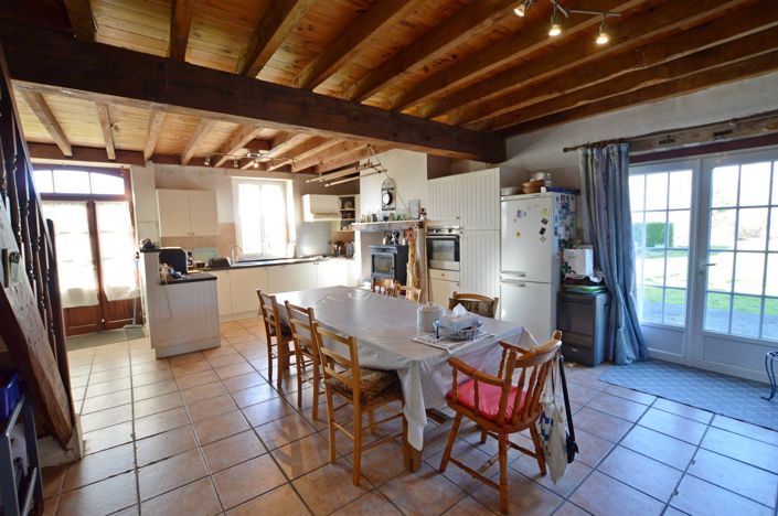 Image No.8-5 Bed Country House for sale