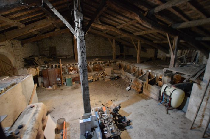 Image No.15-3 Bed Farmhouse for sale