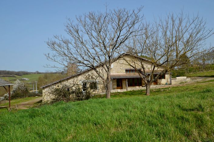 Image No.3-3 Bed Farmhouse for sale
