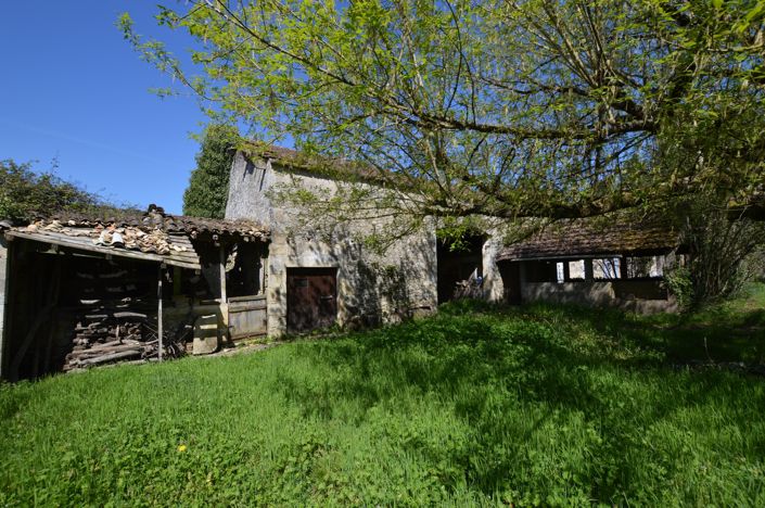 Image No.6-3 Bed Property for sale