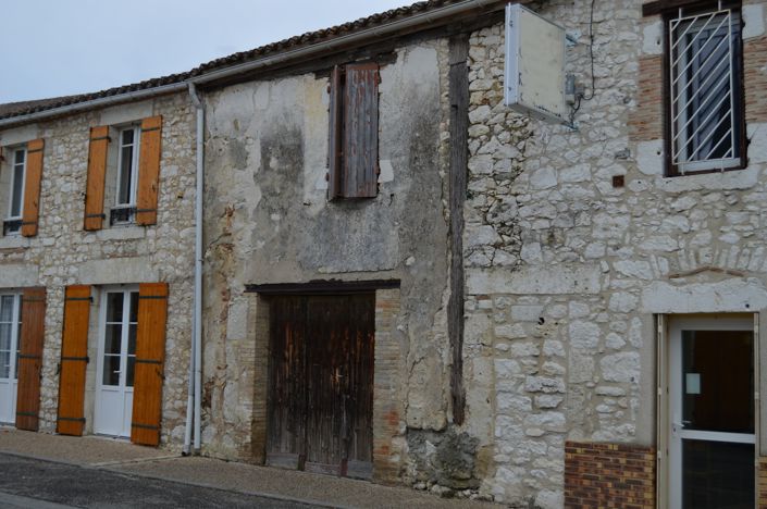 Image No.2-Barn for sale