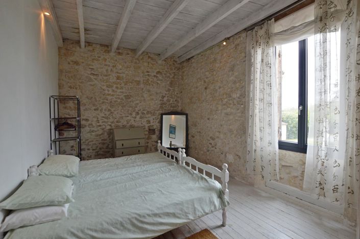 Image No.19-3 Bed Village House for sale