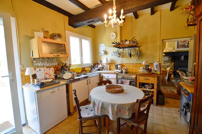 Image No.10-3 Bed Country House for sale