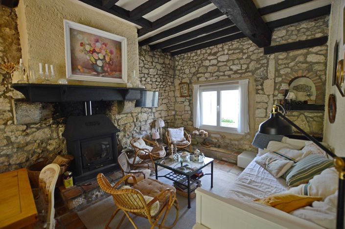 Image No.8-3 Bed Country House for sale