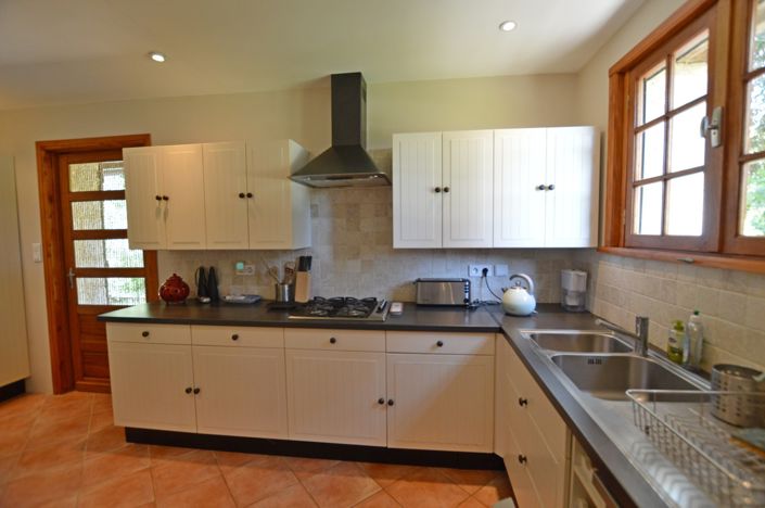 Image No.13-3 Bed Country House for sale