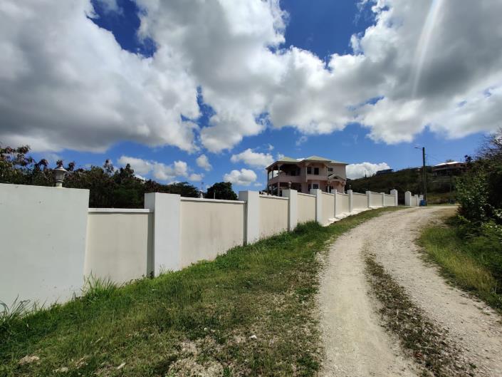 Image No.1-3 Bed House for sale