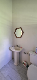 2nd-bathroom-face-basin---Renfrew