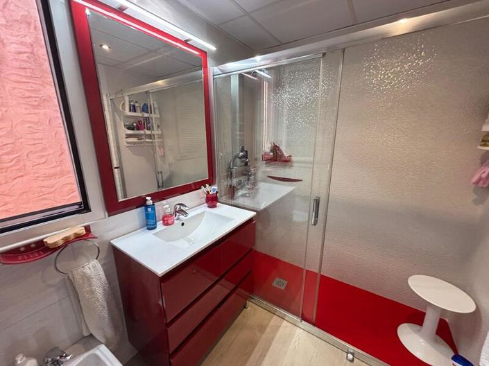 Image No.22-2 Bed Apartment for sale