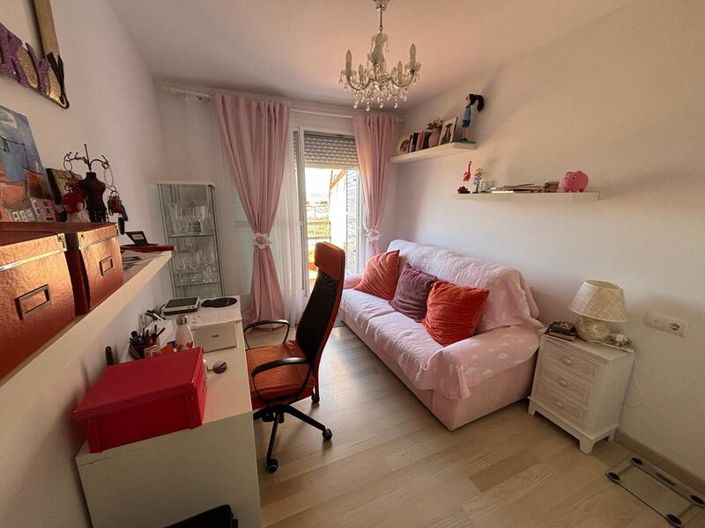 Image No.23-2 Bed Apartment for sale