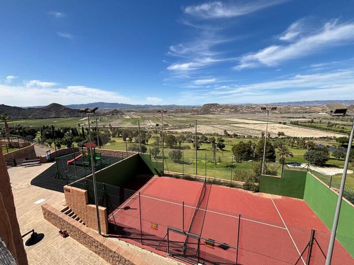 Image No.32-2 Bed Apartment for sale