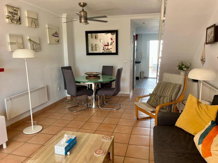 Image No.9-2 Bed Townhouse for sale