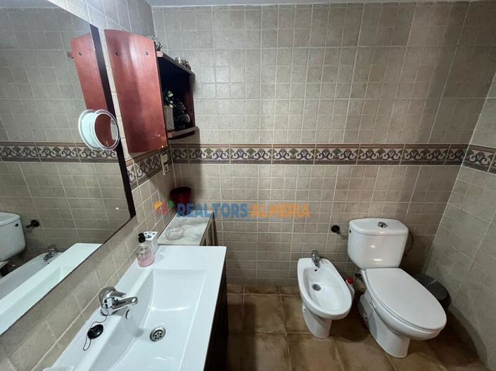 Image No.21-2 Bed Apartment for sale