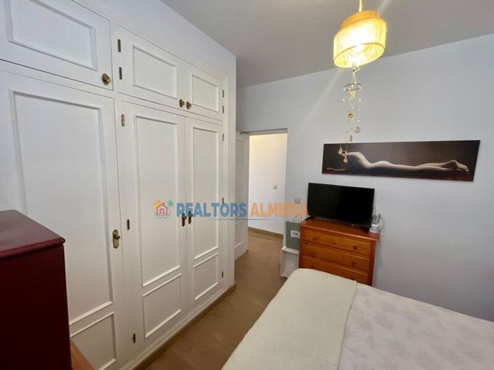 Image No.21-2 Bed Apartment for sale