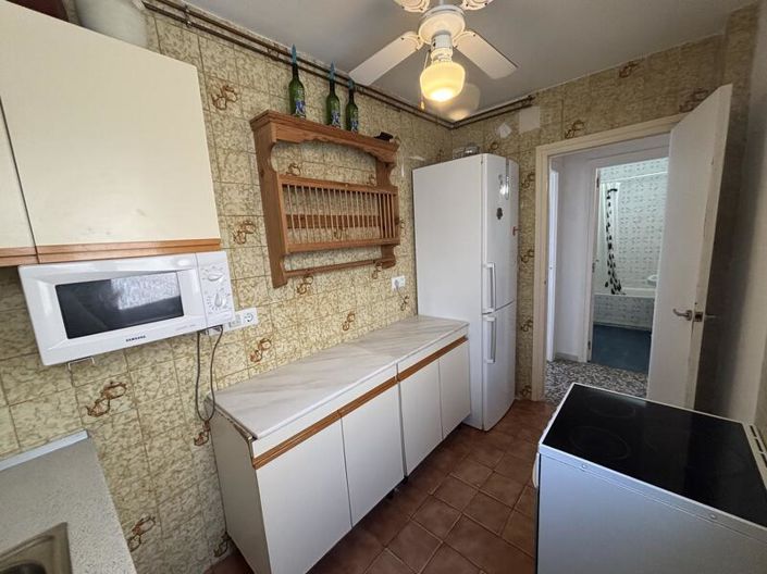 Image No.30-2 Bed Apartment for sale