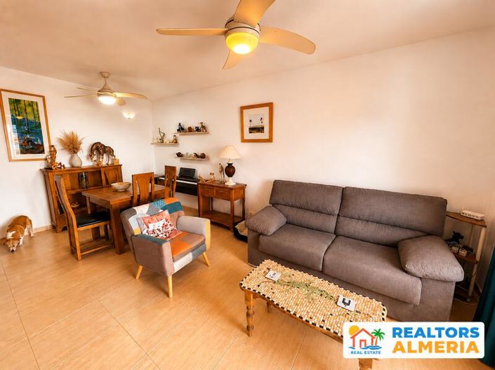 Image No.17-2 Bed Townhouse for sale