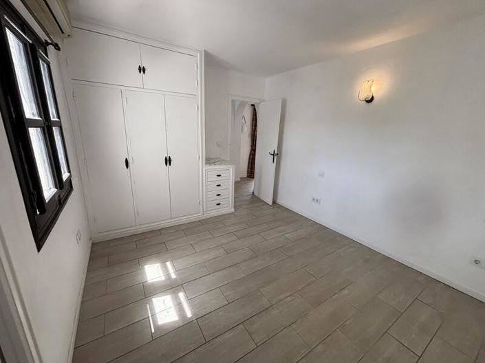 Image No.18-2 Bed Apartment for sale