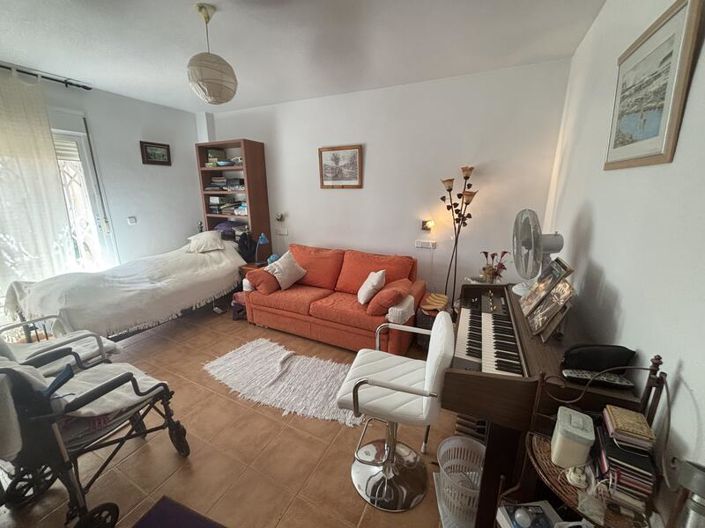 Image No.14-2 Bed Apartment for sale