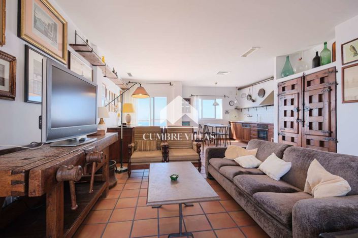 Image No.44-8 Bed Villa for sale