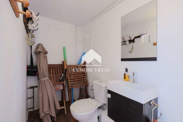 Image No.63-8 Bed Villa for sale