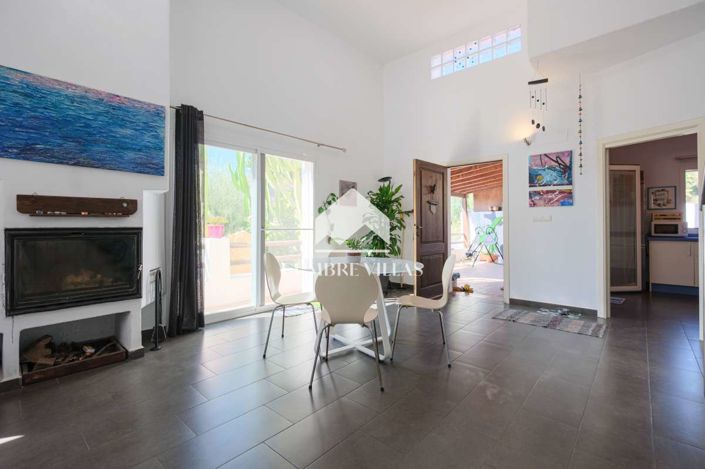 Image No.67-8 Bed Villa for sale