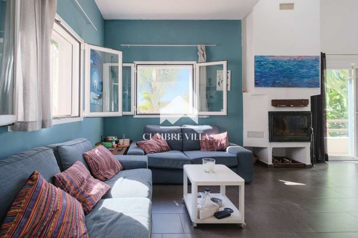 Image No.69-8 Bed Villa for sale